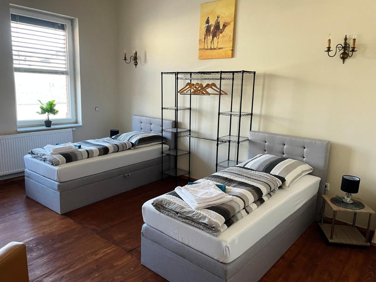 Dz Appartements - Ferienwohnung Mit Klimaanlage, Whirlpool Und Freiem Wlan - Ruhige, Zentrale Lage In Wittenberge Ngoại thất bức ảnh